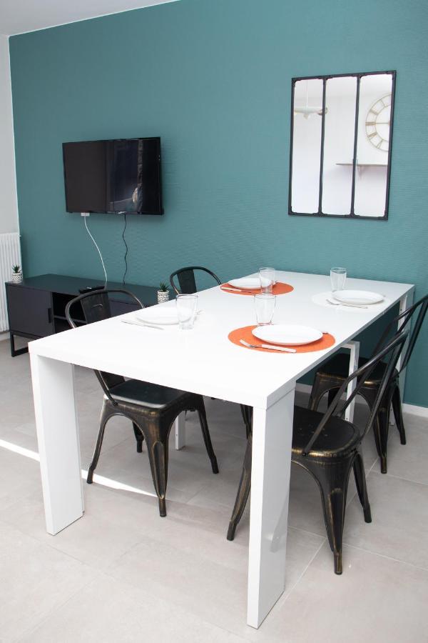 Studio Tout Equipe Centre-Ville Proche De La Gare Cluses Luaran gambar